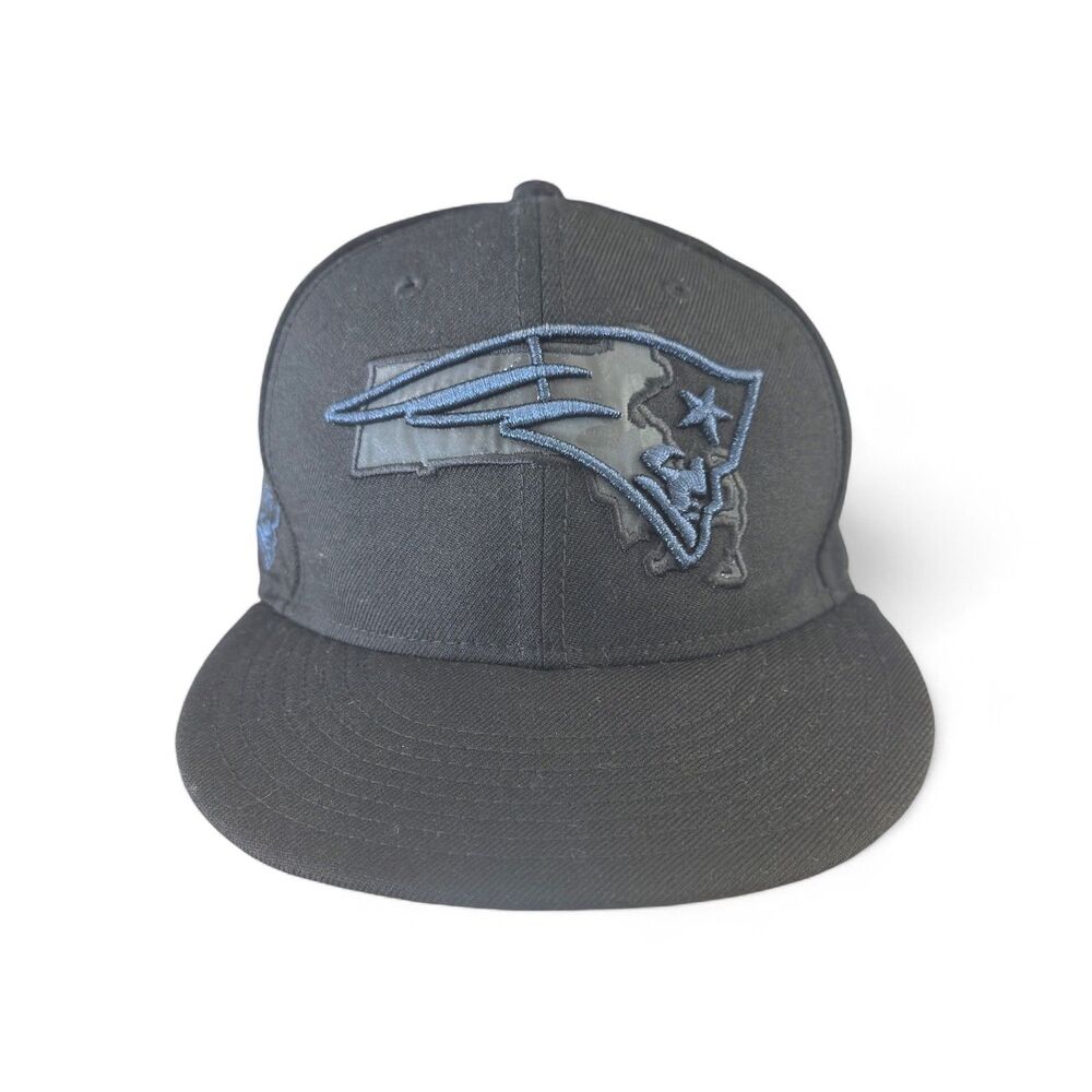 New England Patriots New Era 59FIFTY Fitted Hat Black Out Size 7 1/4